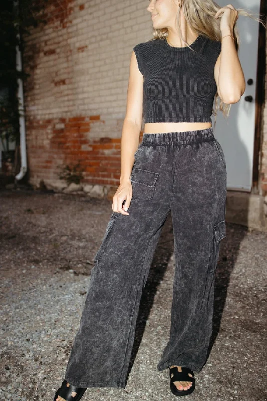 Refreshing Design Charcoal Drift Cargo Pants
